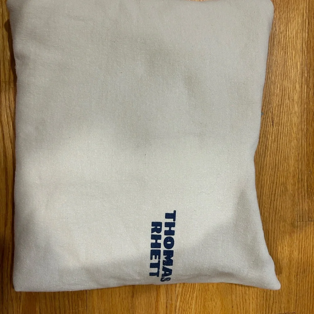 Thomas Rhett Sweatshirt - Picture 2 of 2